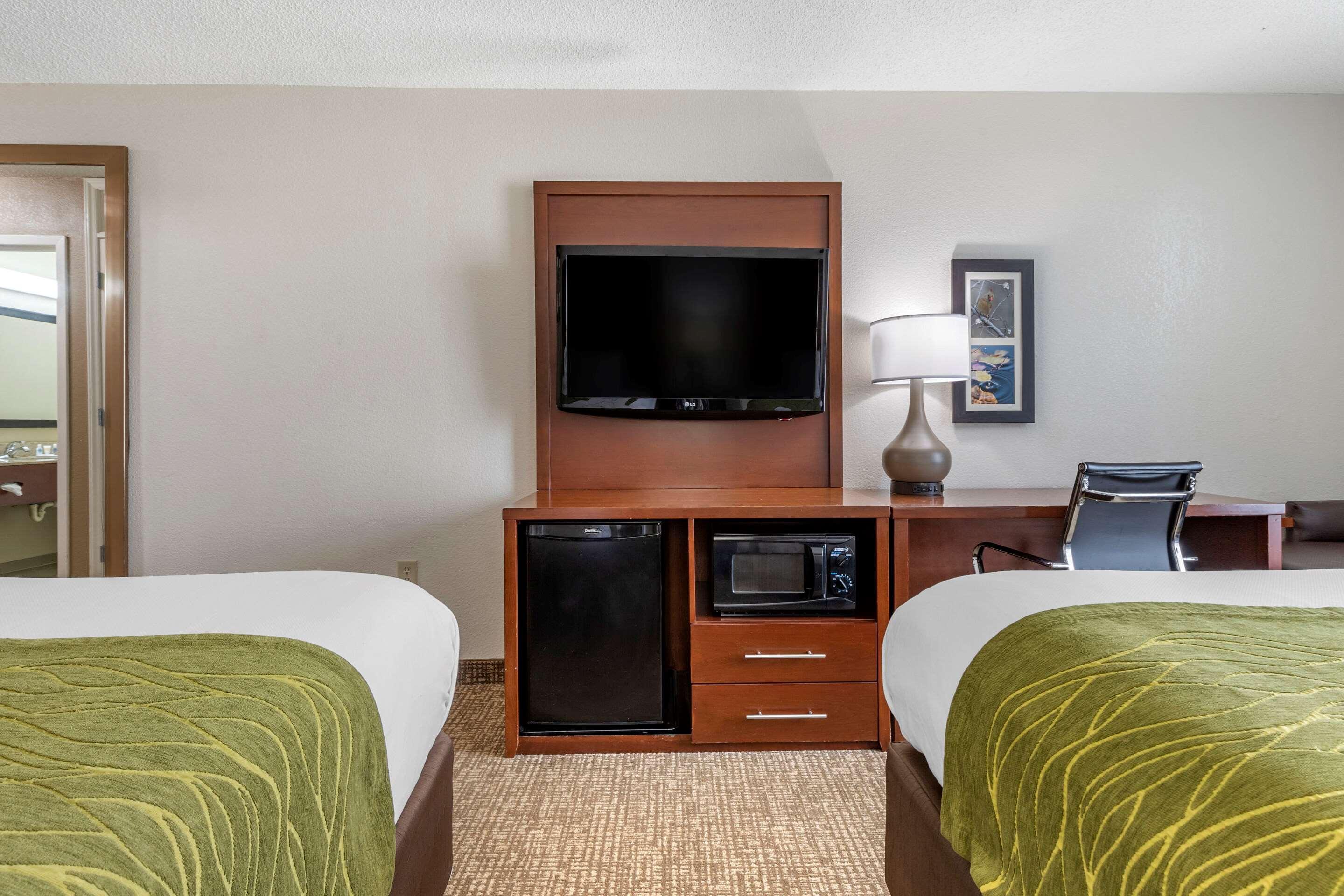 Comfort Inn Шелби Екстериор снимка
