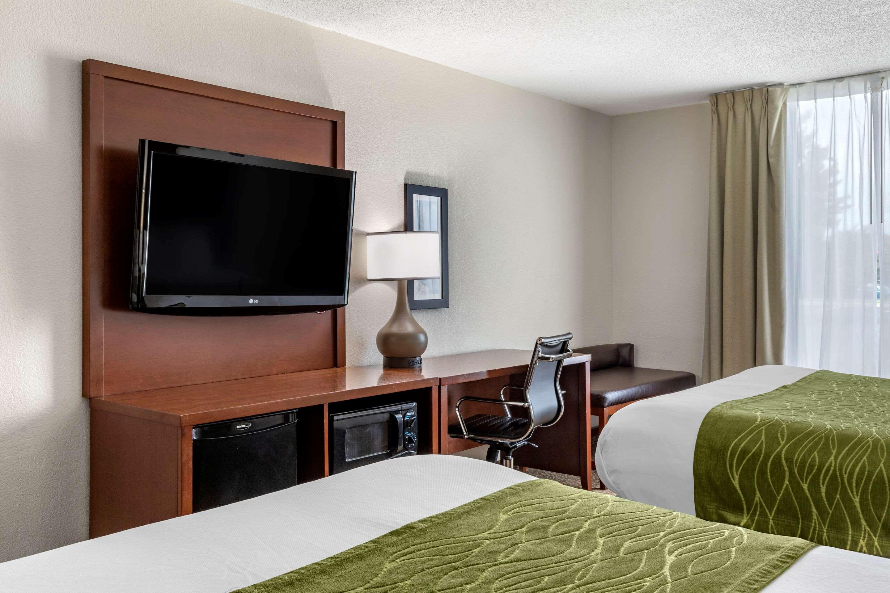 Comfort Inn Шелби Екстериор снимка