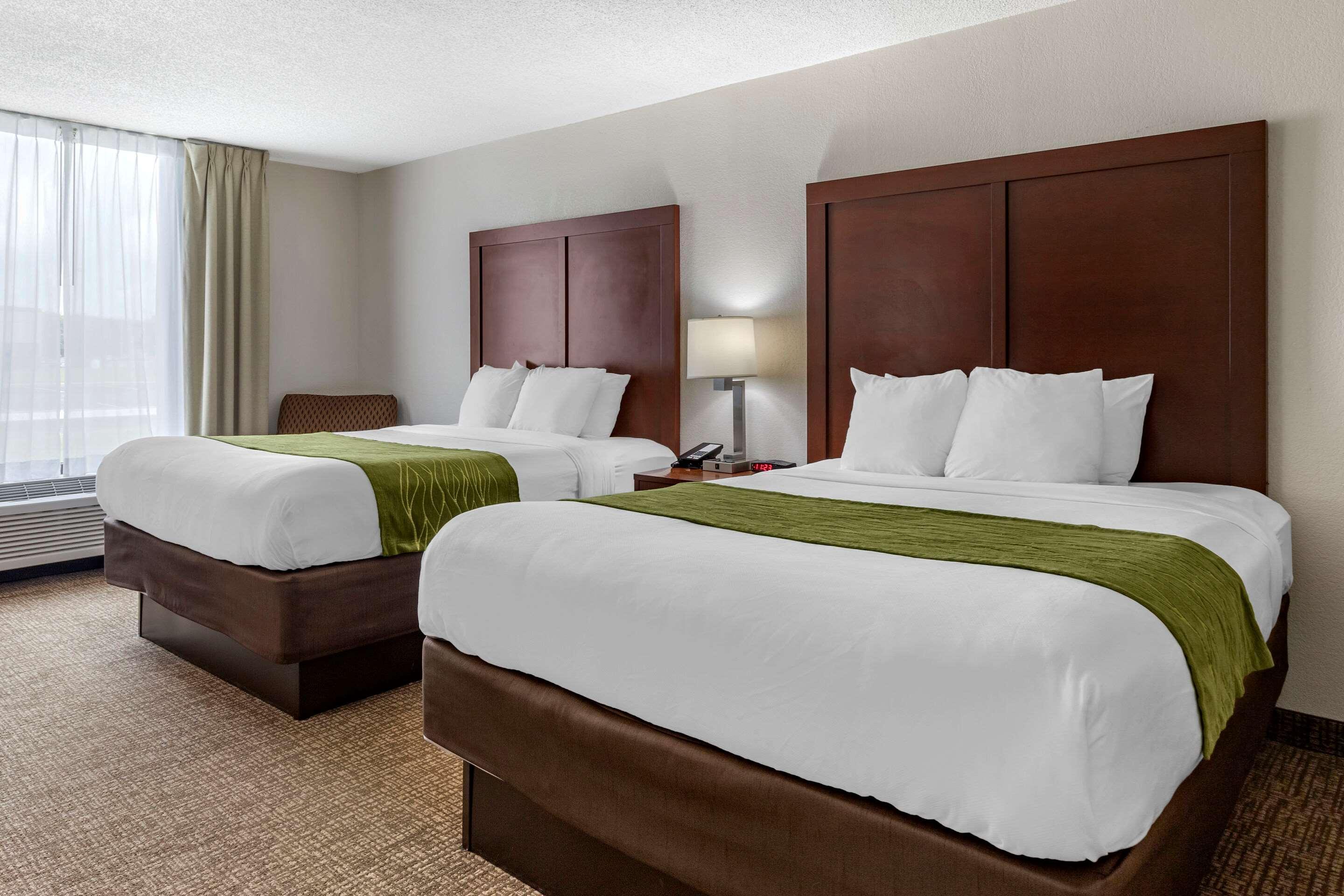 Comfort Inn Шелби Екстериор снимка