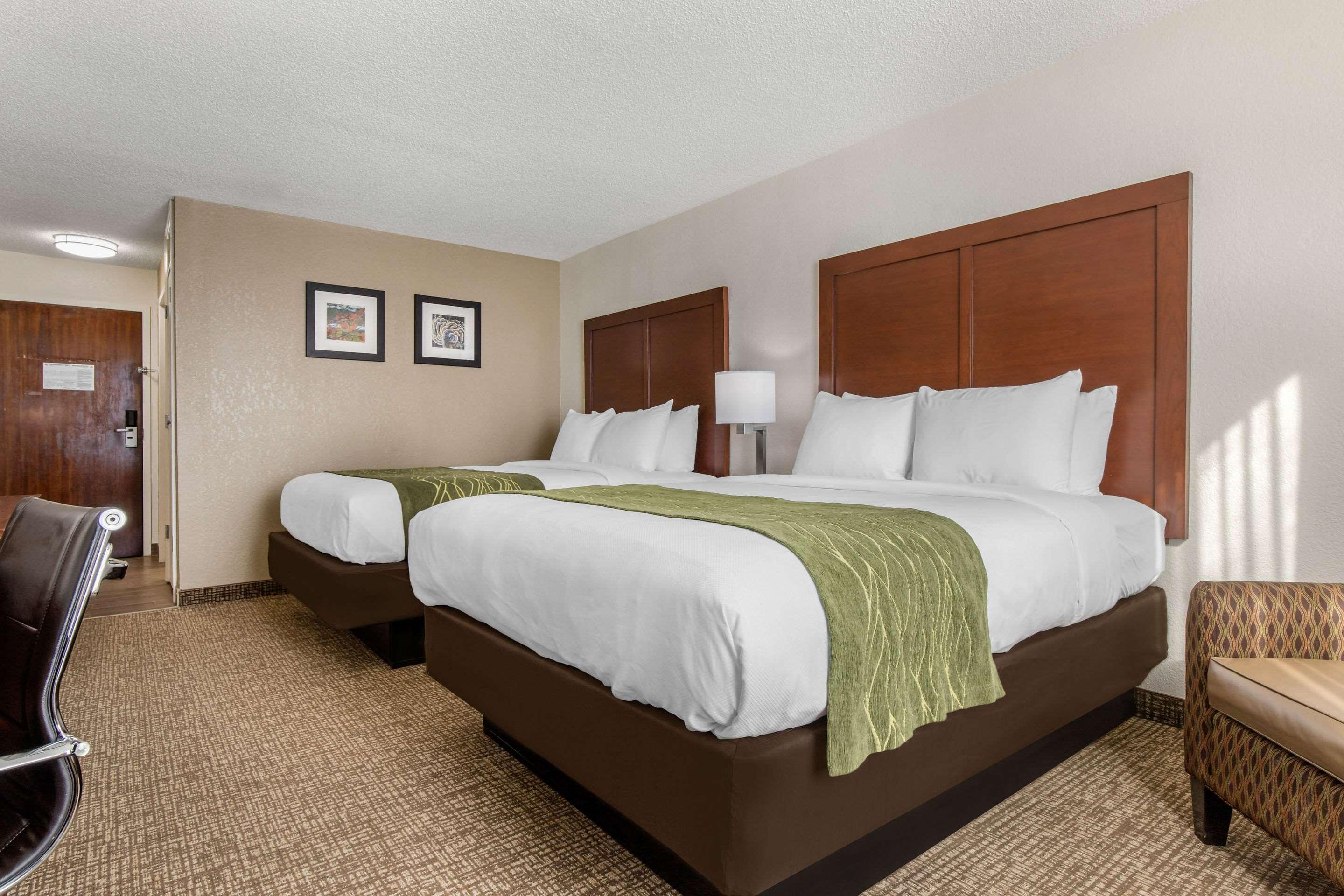 Comfort Inn Шелби Екстериор снимка
