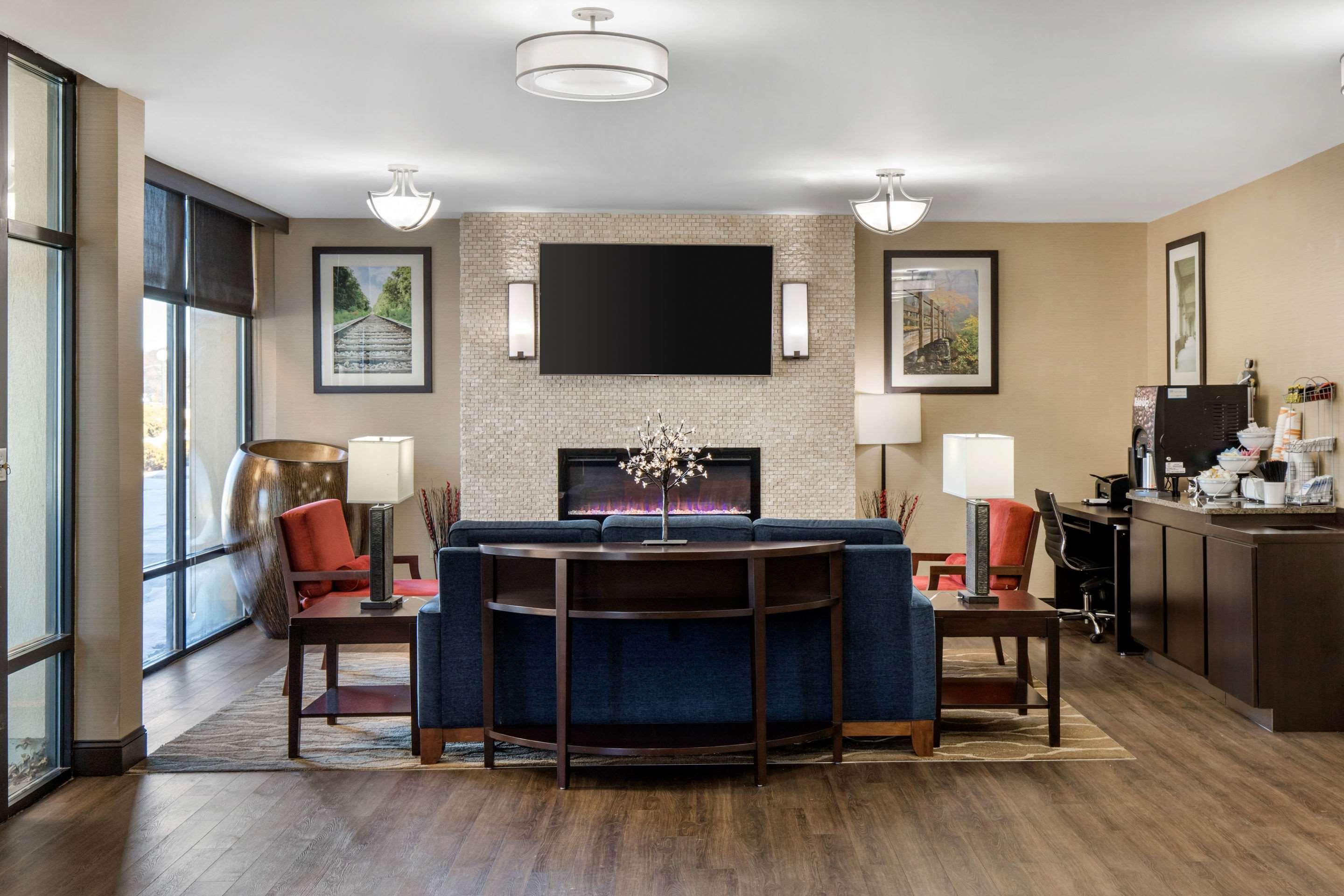 Comfort Inn Шелби Екстериор снимка