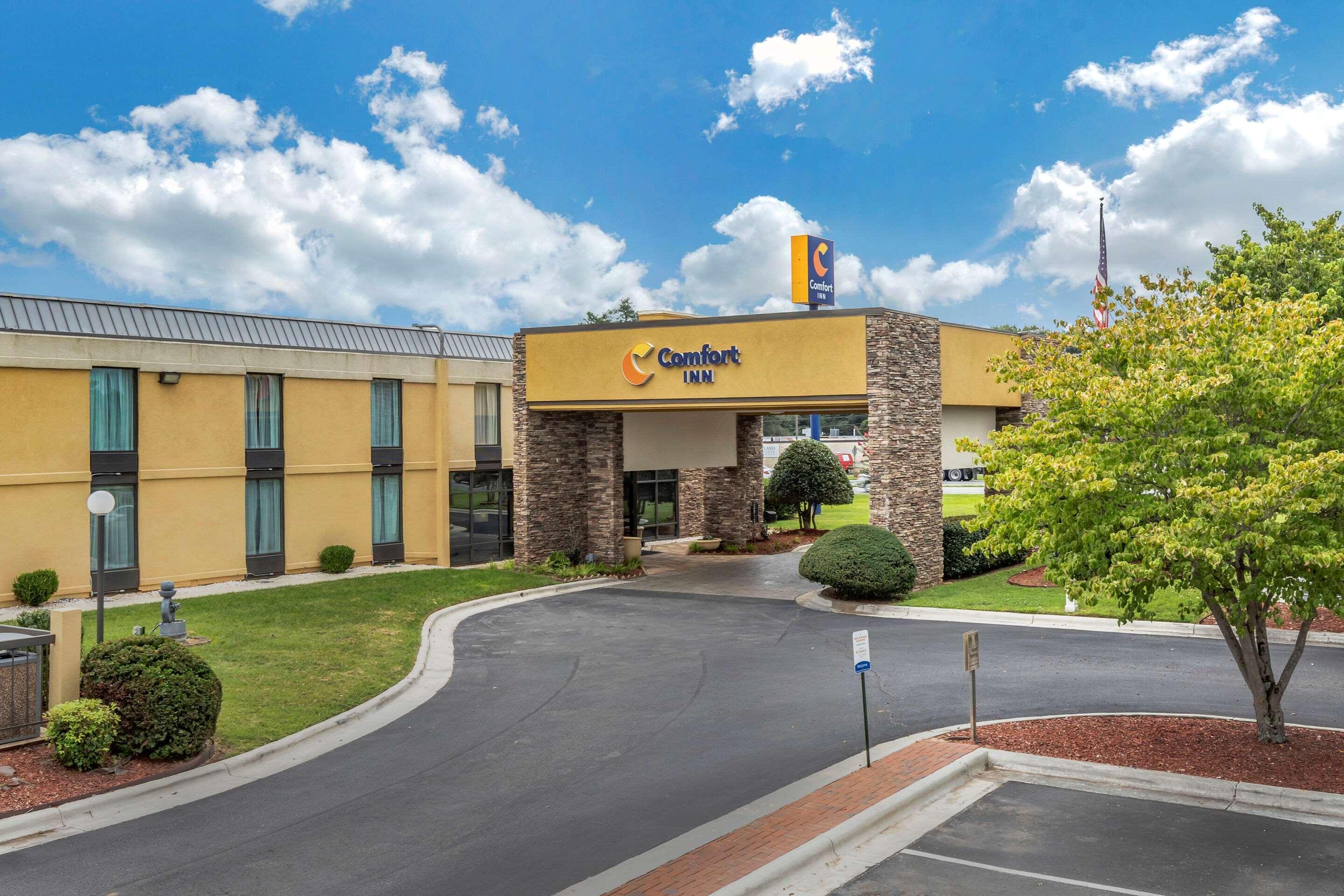 Comfort Inn Шелби Екстериор снимка