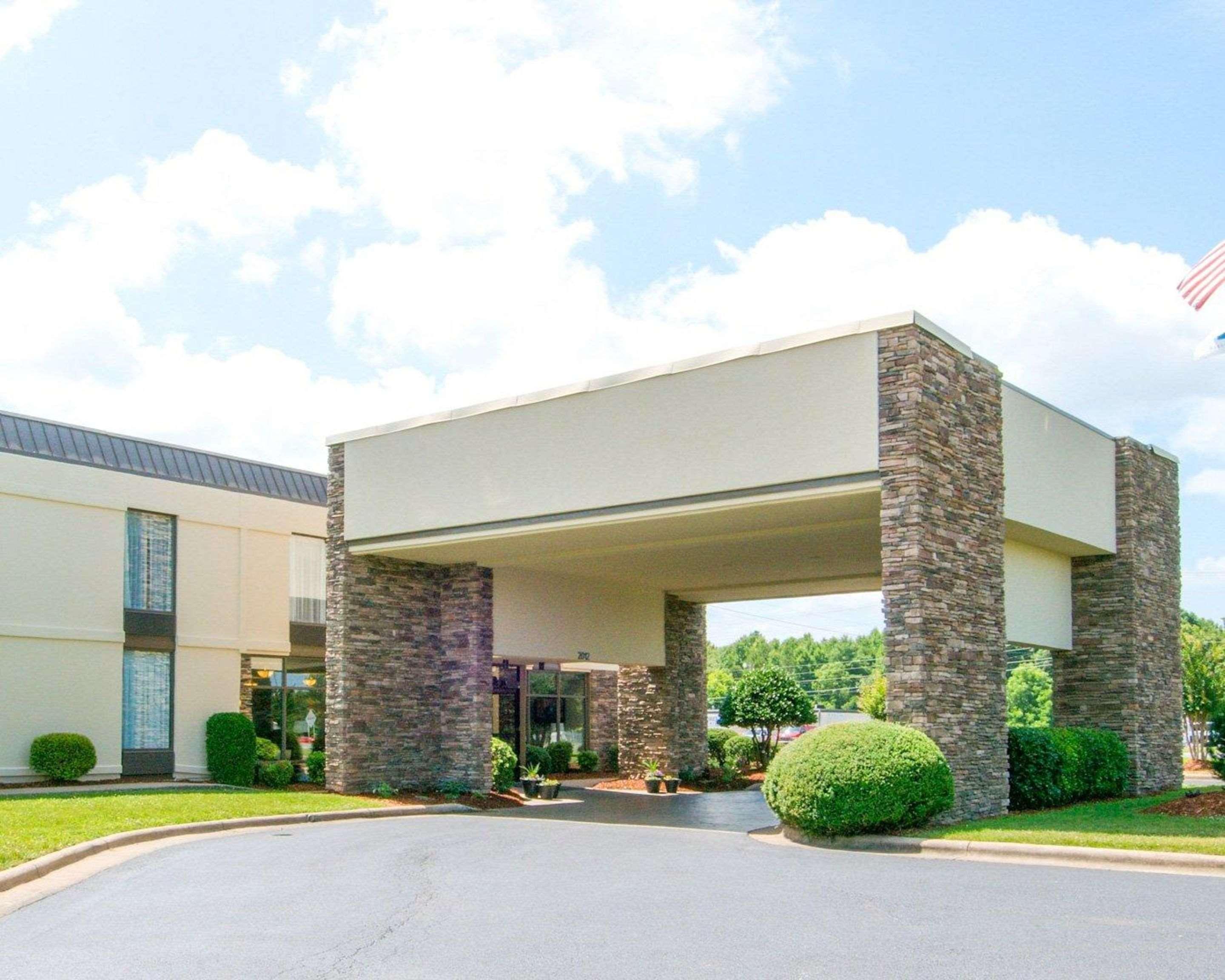 Comfort Inn Шелби Екстериор снимка
