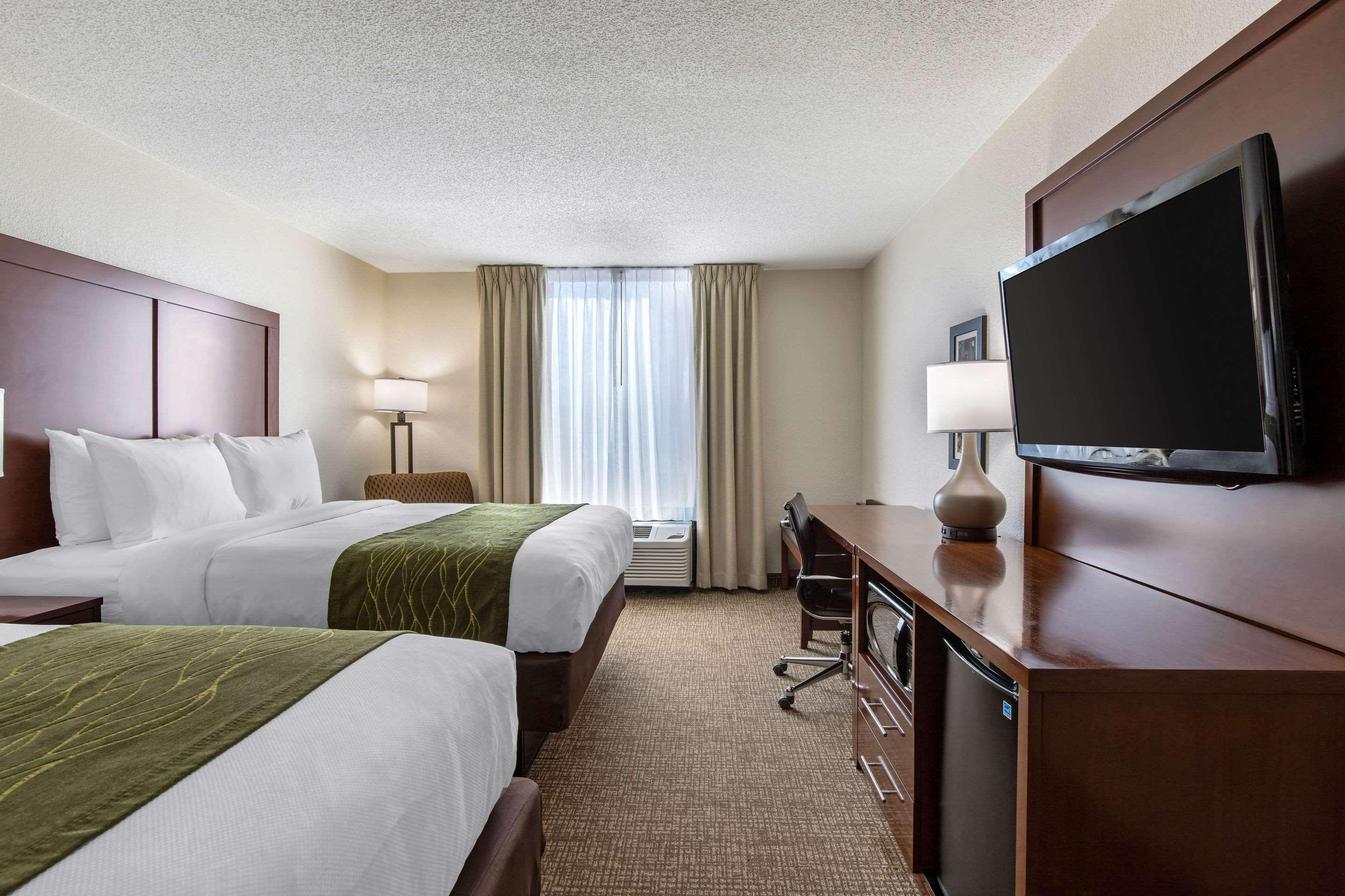 Comfort Inn Шелби Екстериор снимка
