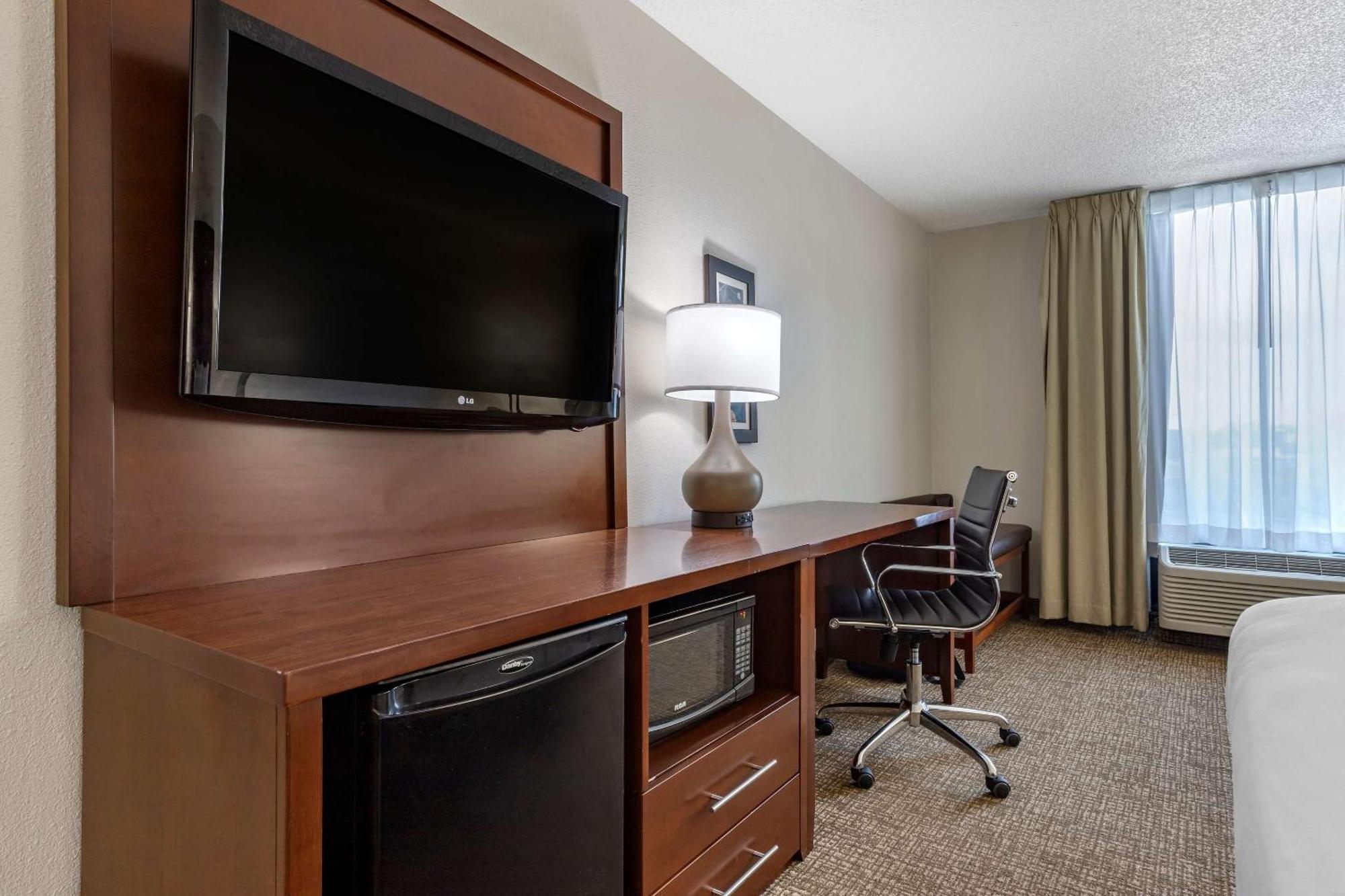 Comfort Inn Шелби Екстериор снимка
